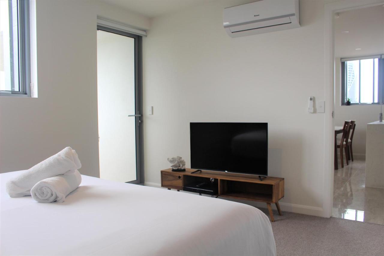 Serenity Surfers Paradise Gold Coast Bagian luar foto