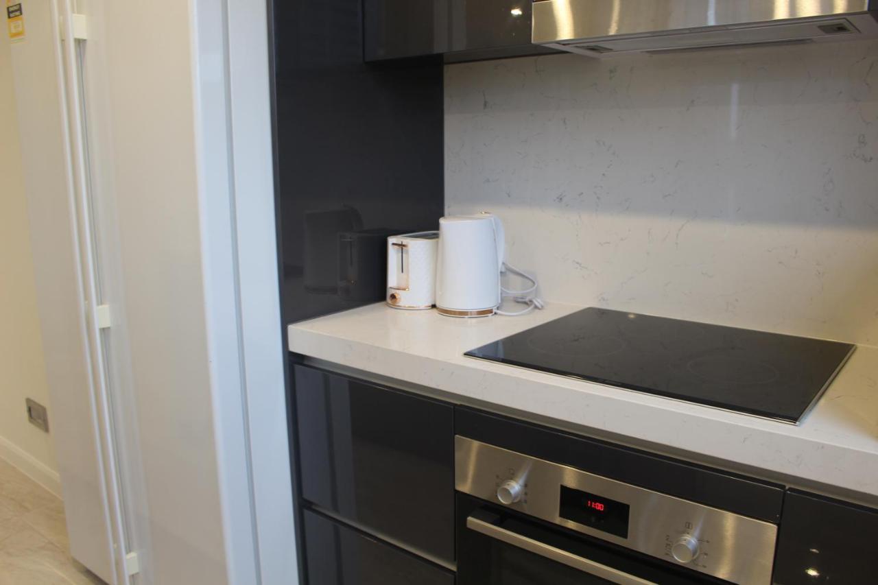 Serenity Surfers Paradise Gold Coast Bagian luar foto