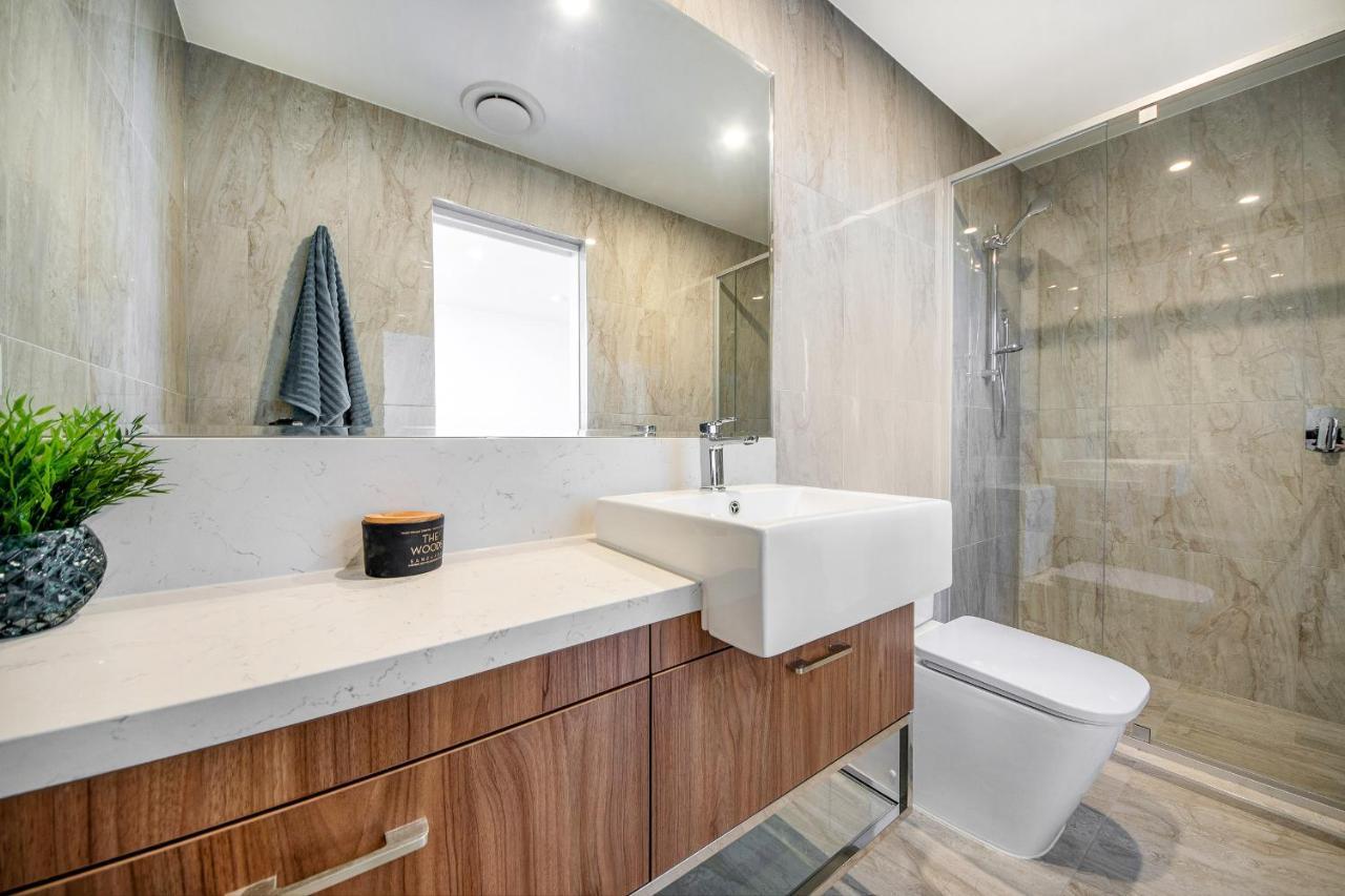 Serenity Surfers Paradise Gold Coast Bagian luar foto