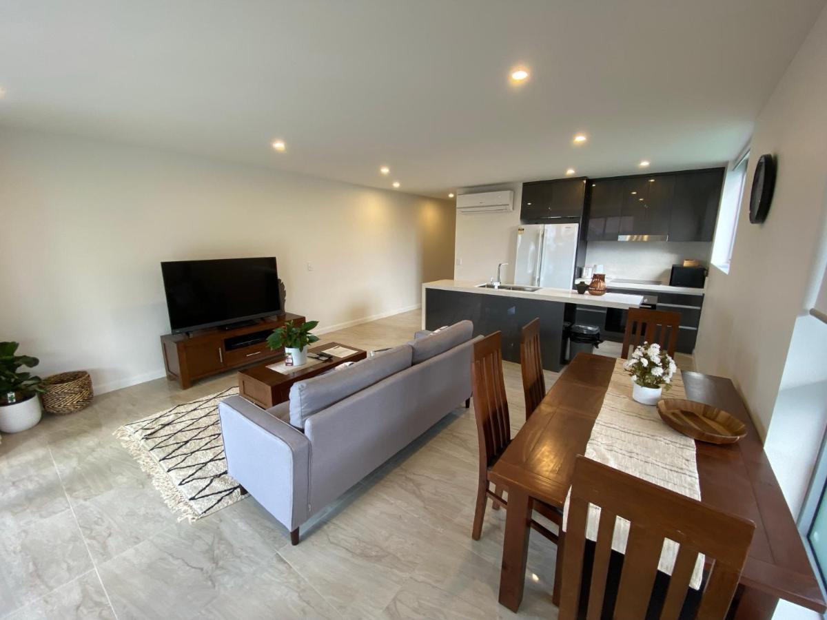 Serenity Surfers Paradise Gold Coast Bagian luar foto