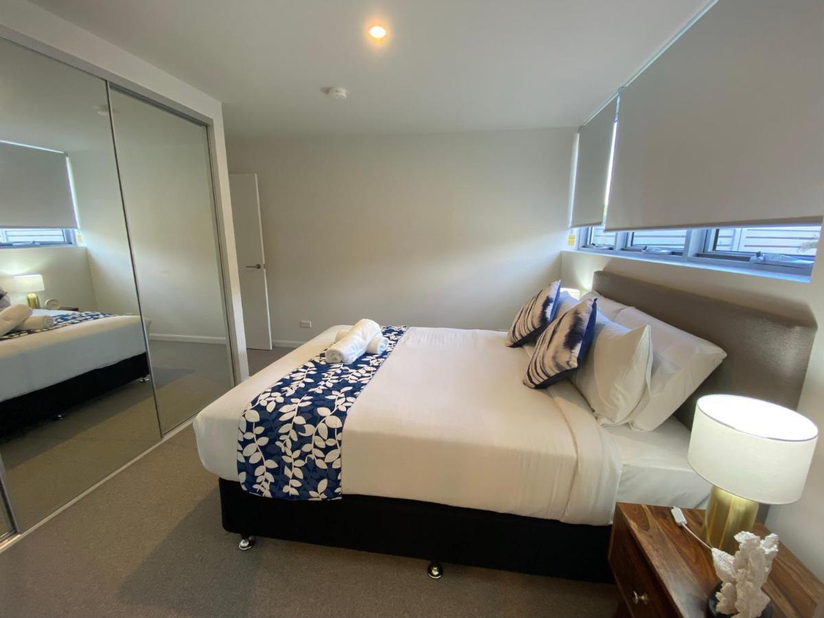 Serenity Surfers Paradise Gold Coast Bagian luar foto